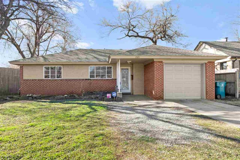 1725 N ROFF AVE, Oklahoma City, OK 73107 Single Family Residence For ...