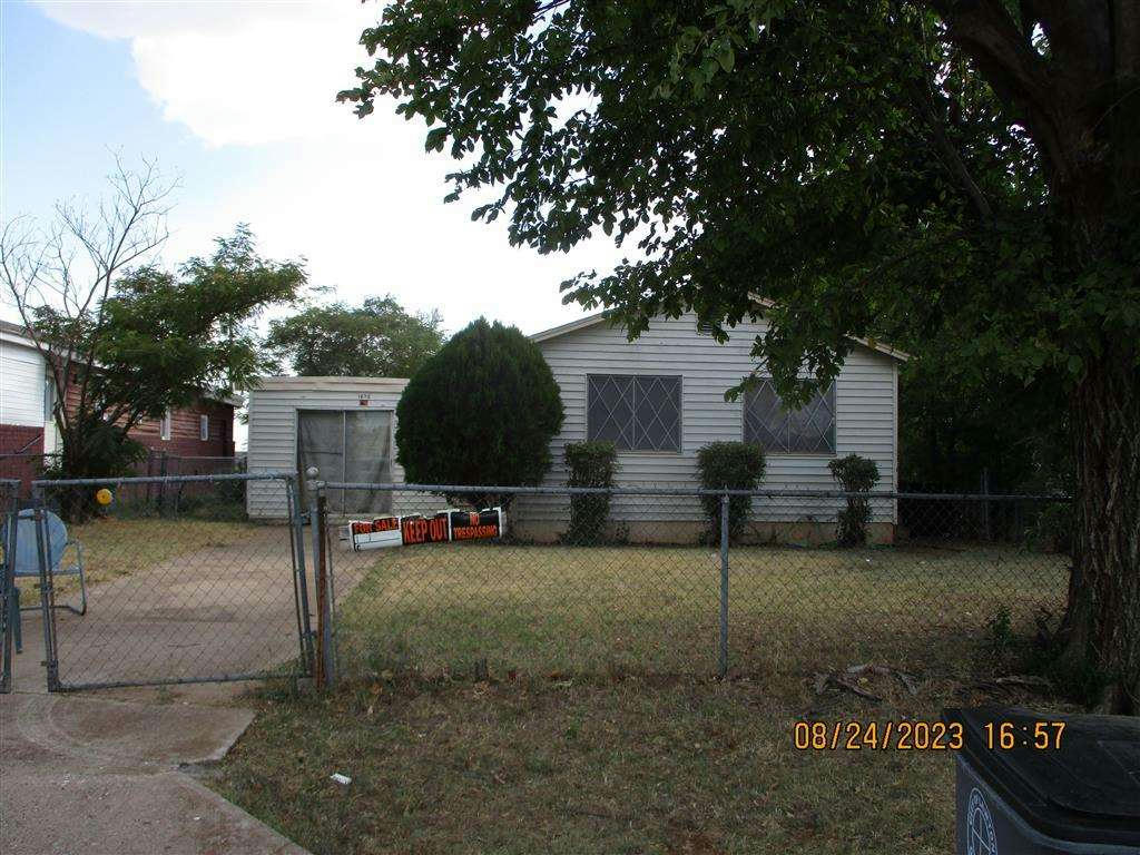 1608 SW TENNESSEE AVE, LAWTON, OK 73501, photo 1 of 13