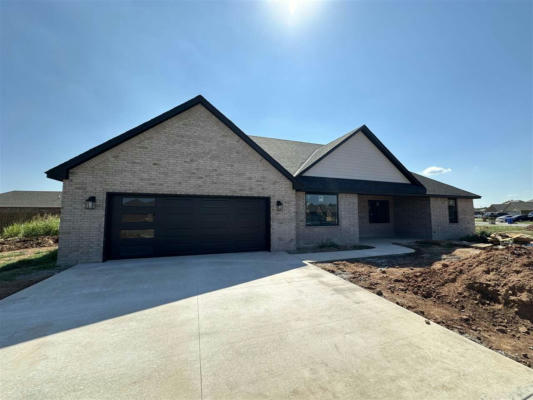 404 NW CREEKSIDE DR, CACHE, OK 73527 - Image 1