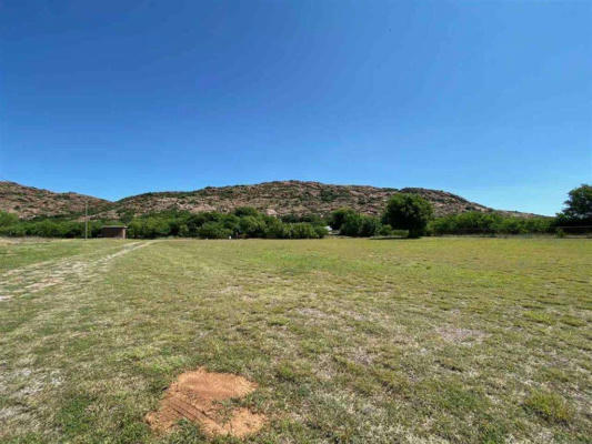 42957 E COUNTY ROAD 1470, LONE WOLF, OK 73655 - Image 1